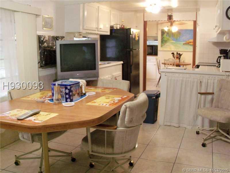 HALLANDALE TRAILER ESTATE - Residential