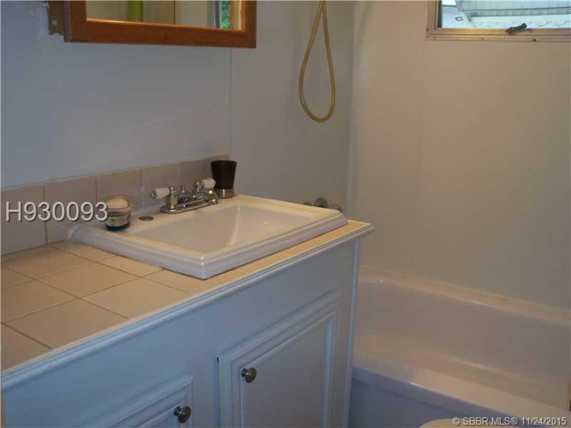 HALLANDALE TRAILER ESTATE - Residential