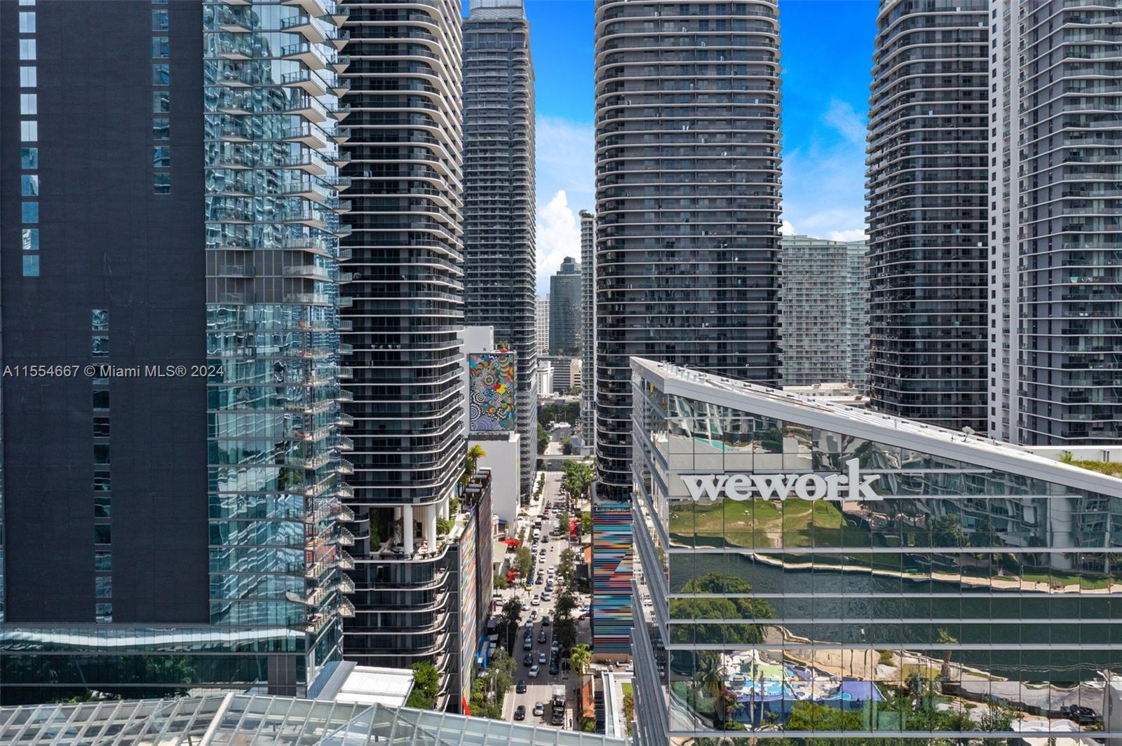 SLS LUX - Residential Lease