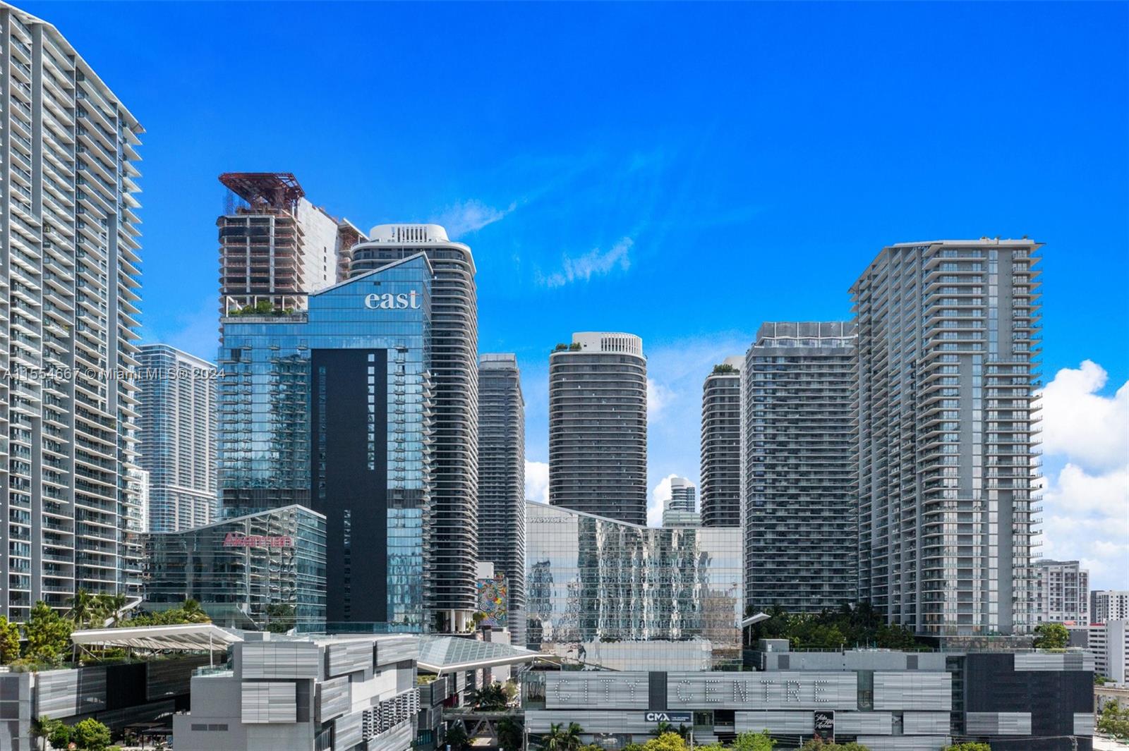 SLS LUX - Residential Lease
