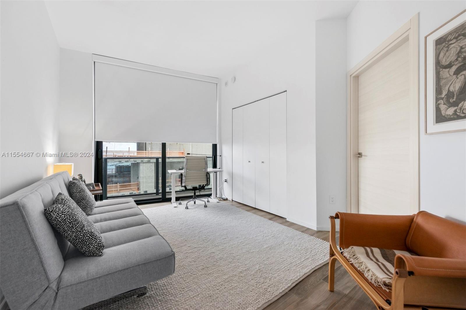 SLS LUX - Residential Lease