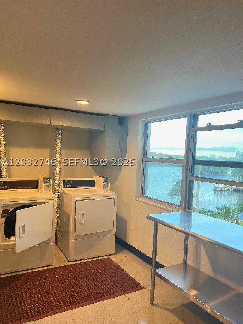 COASTAL TOWERS CONDO - Residential