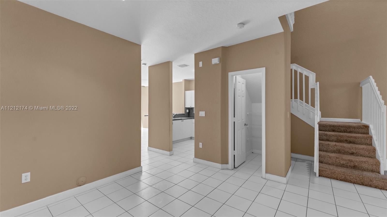 KEYS GARDEN - Residential