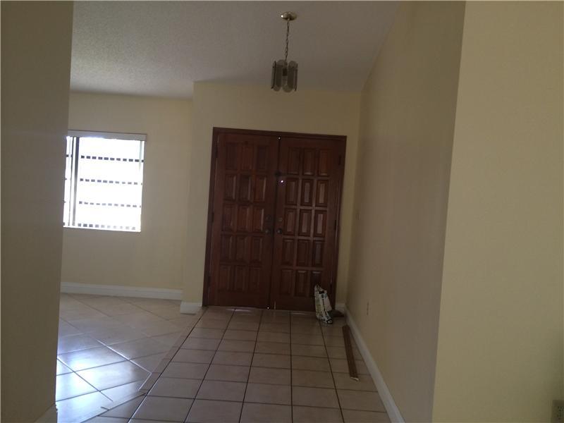 MUNNE SUB - Residential Lease