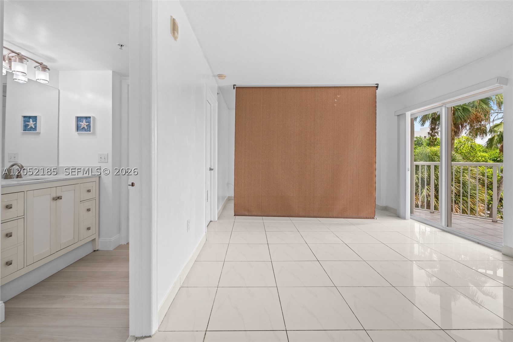 MARQUIS I - Residential Lease