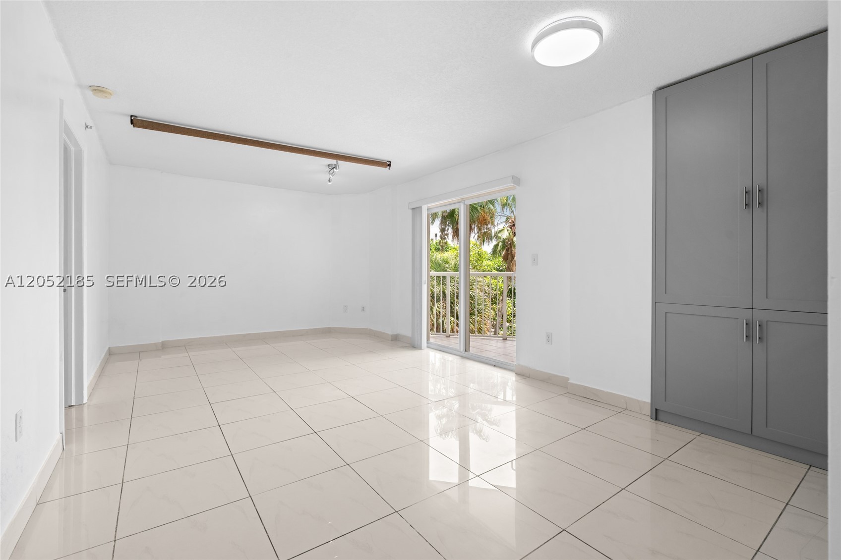 MARQUIS I - Residential Lease