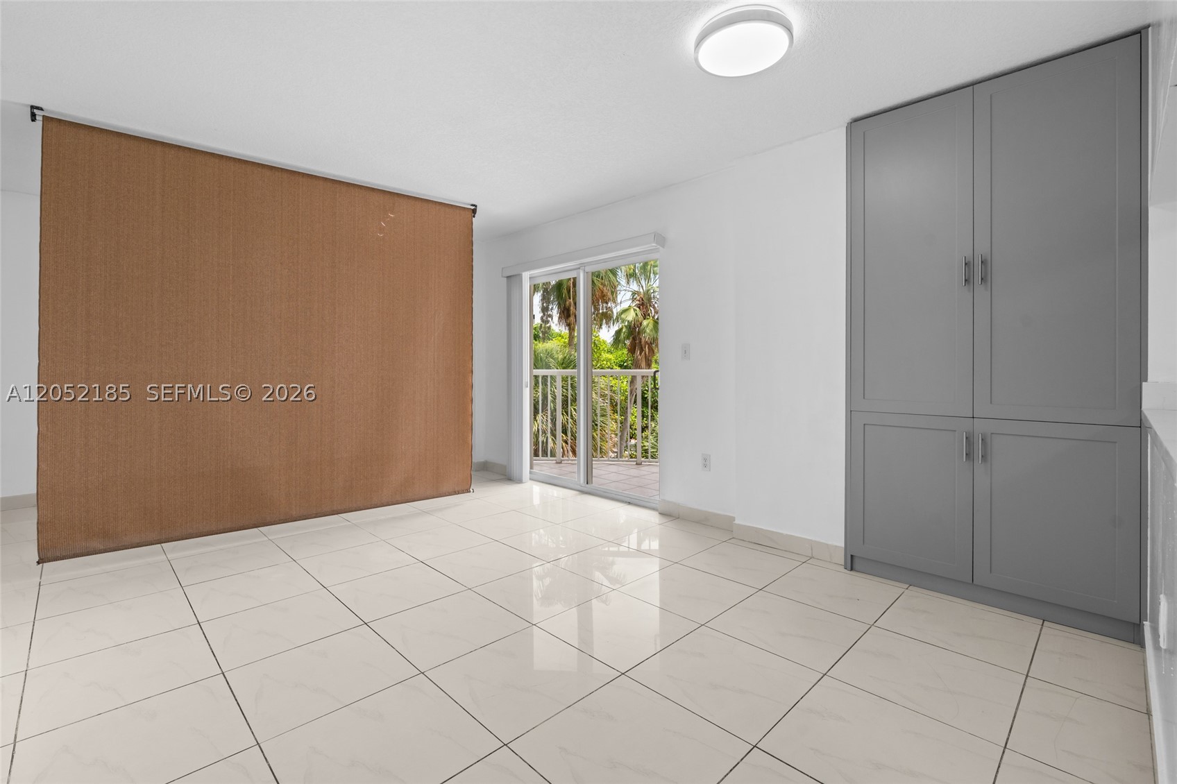 MARQUIS I - Residential Lease