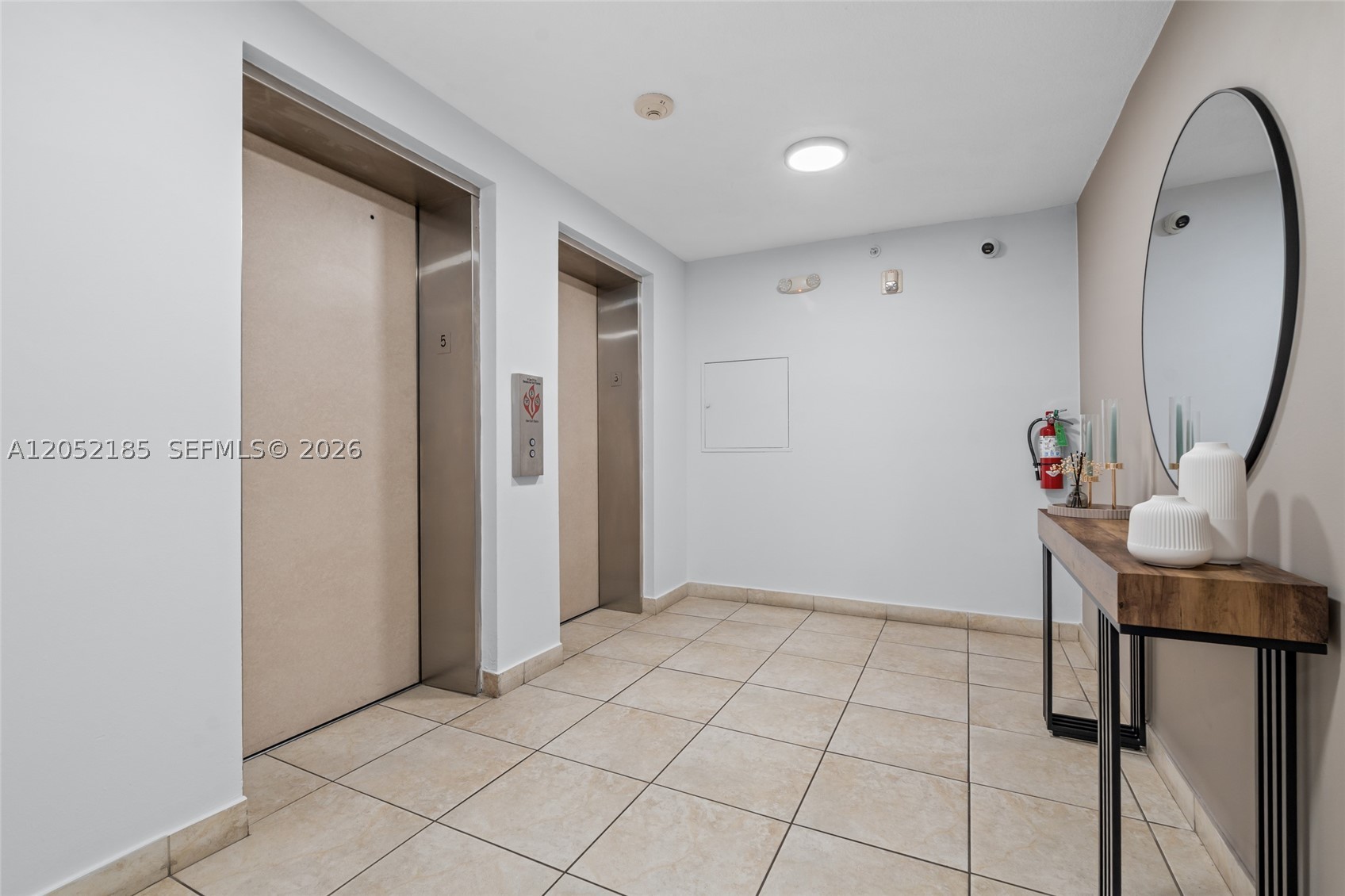 MARQUIS I - Residential Lease