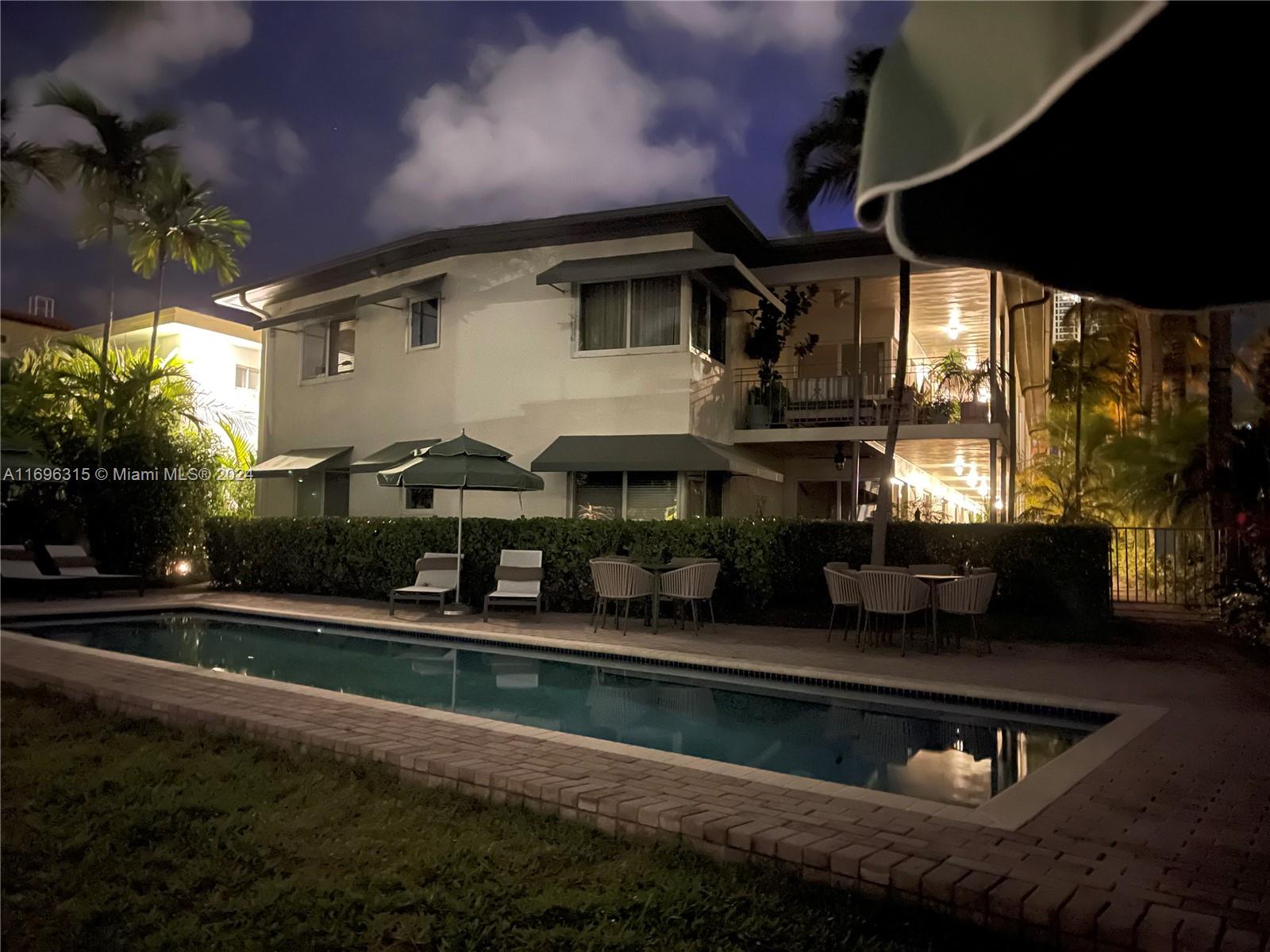 PINE TREE PALMS CONDO - Residential Lease