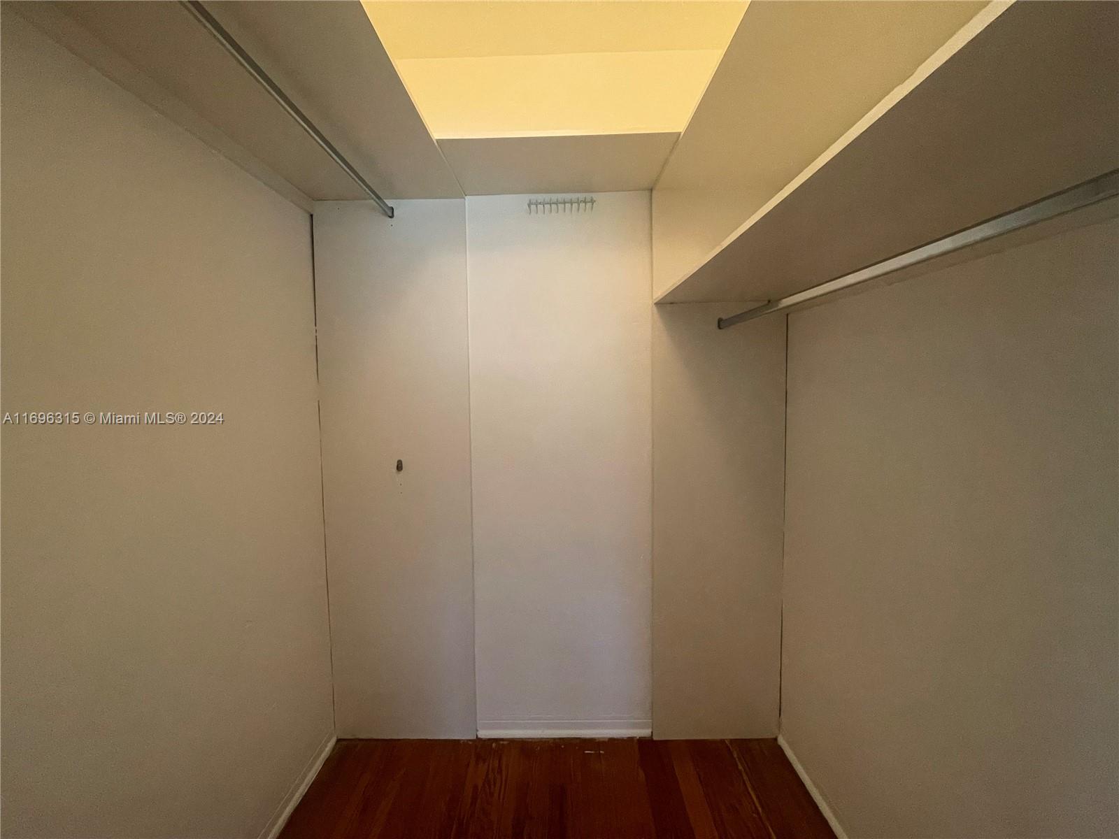 PINE TREE PALMS CONDO - Residential Lease