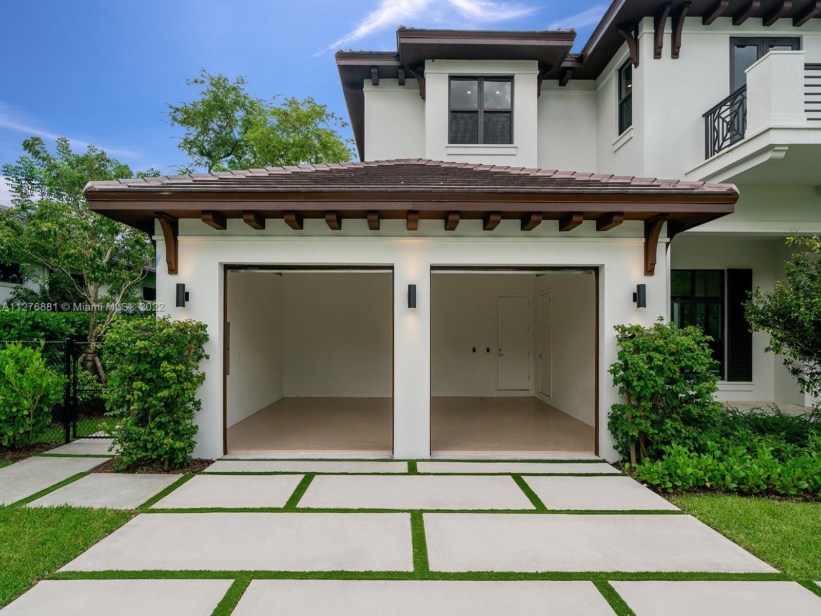 COCONUT PALM ESTATES - Residential