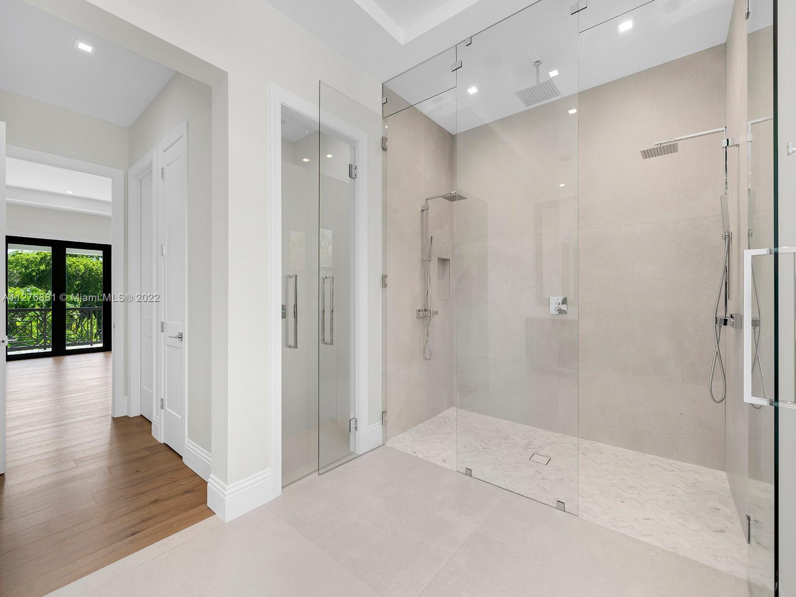 COCONUT PALM ESTATES - Residential
