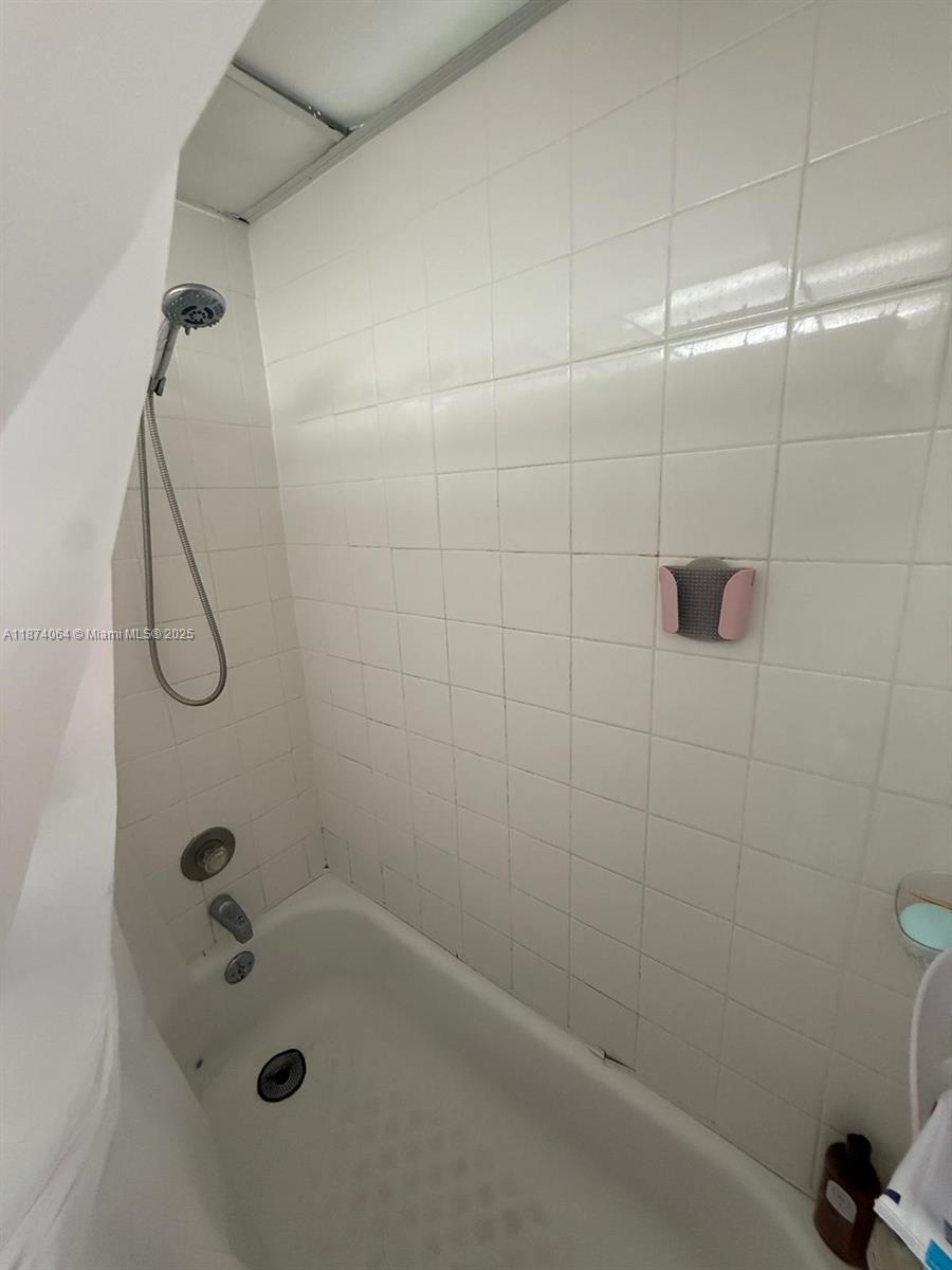 CORAL GATE EAST CONDO - Residential