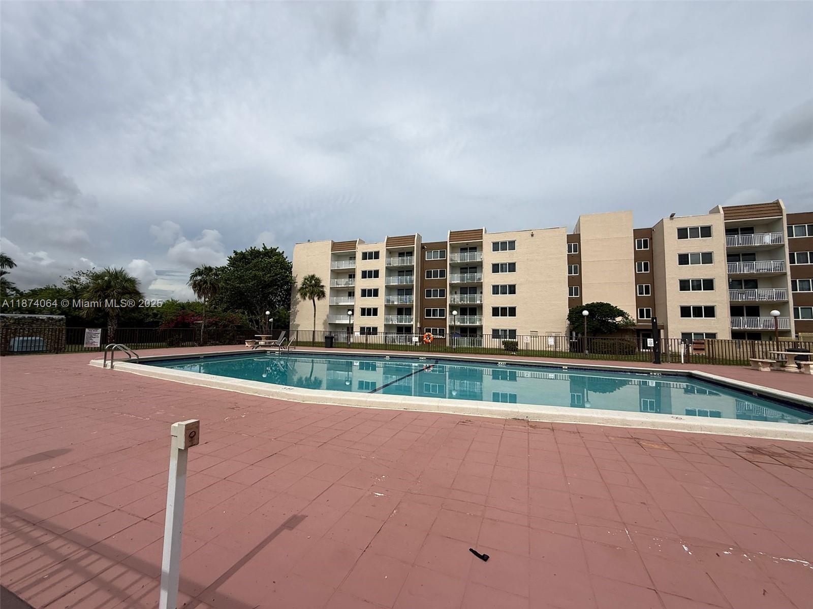 CORAL GATE EAST CONDO - Residential
