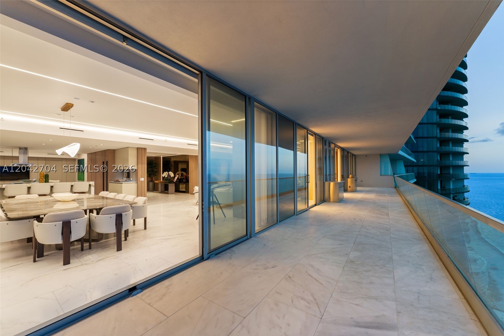 TURBNBERRY OCEAN CLUB - Residential