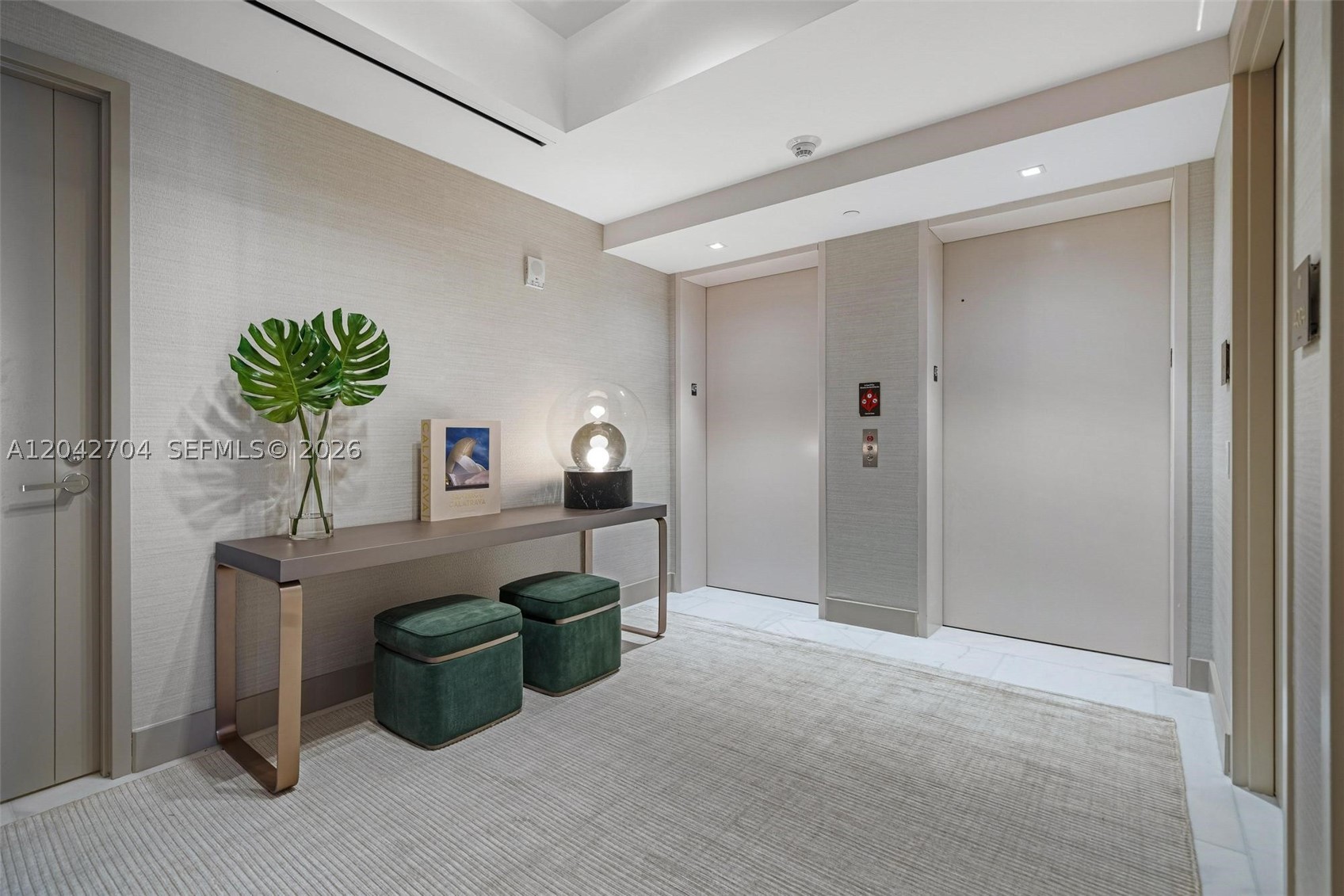 TURBNBERRY OCEAN CLUB - Residential