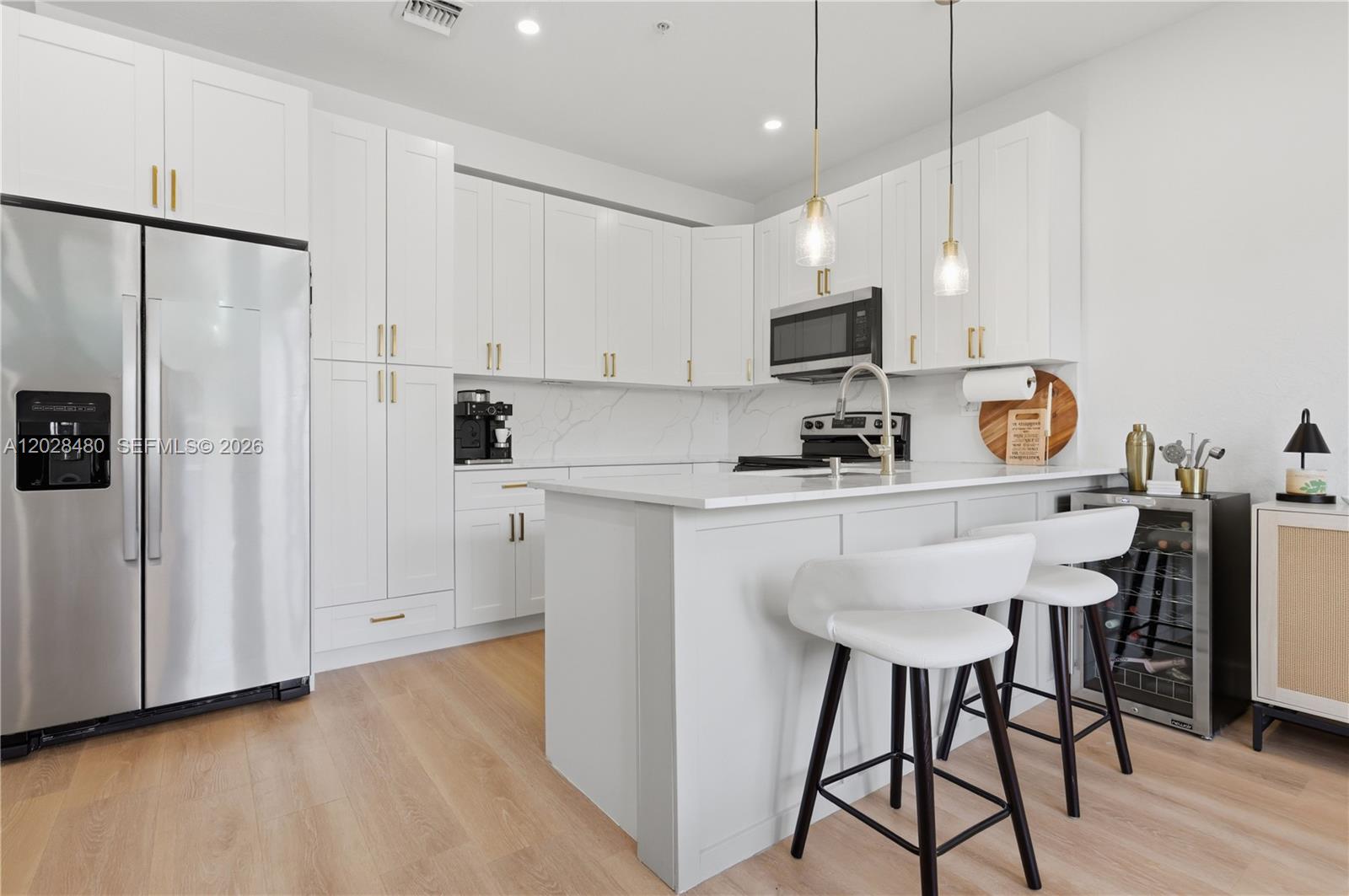 COURTYARDS ONE CONDO - Residential Lease