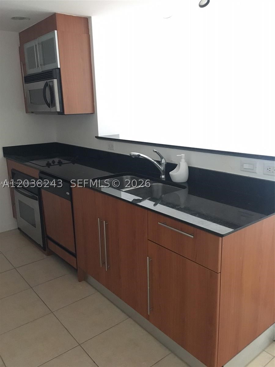 ONE MIAMI EAST CONDO - Residential Lease