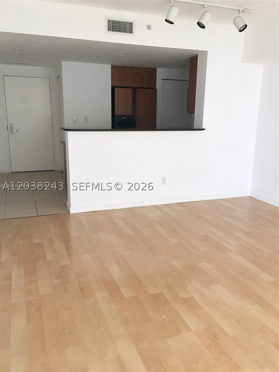 ONE MIAMI EAST CONDO - Residential Lease
