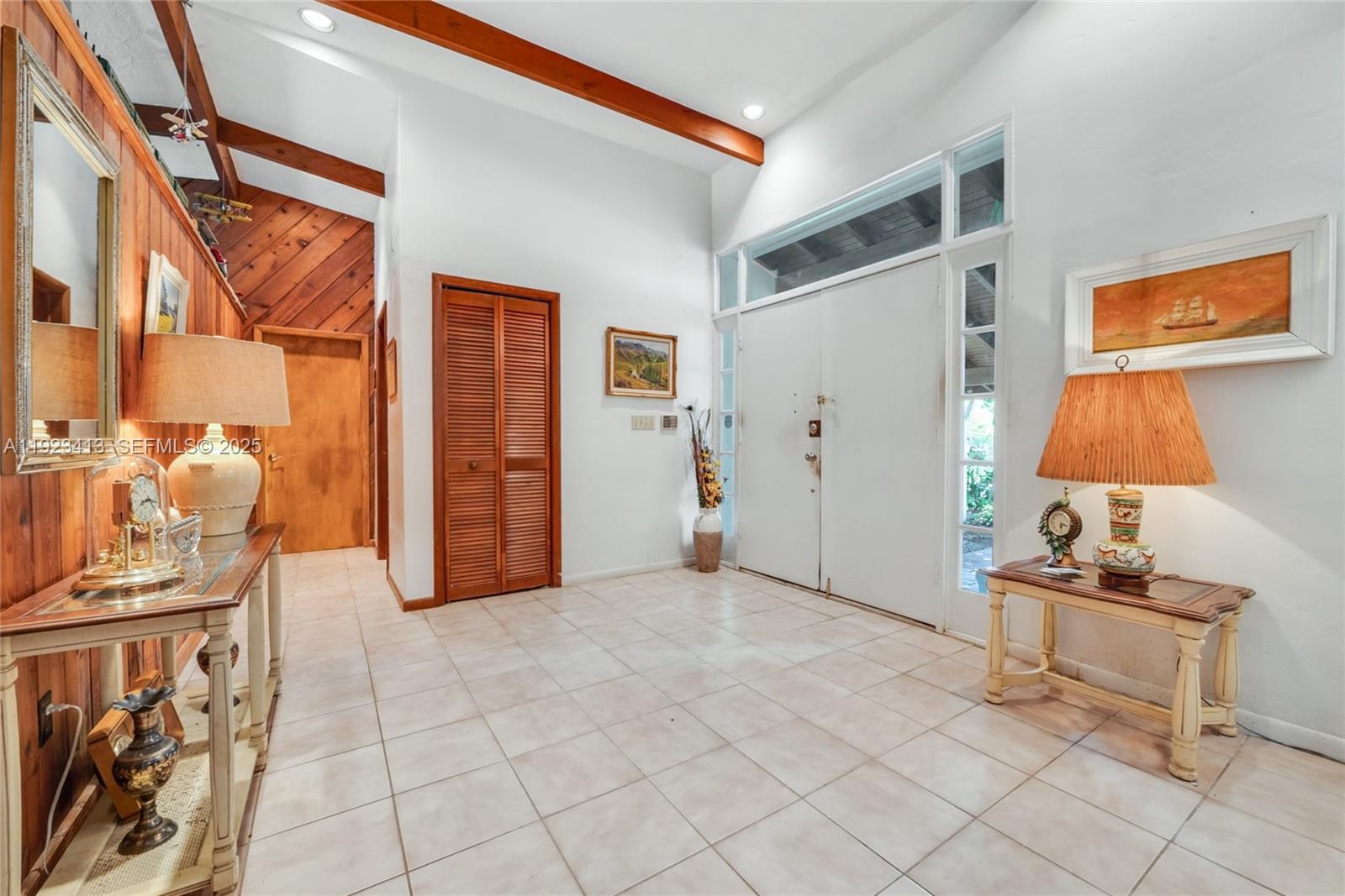 CHARLOTTE ESTATES - Residential