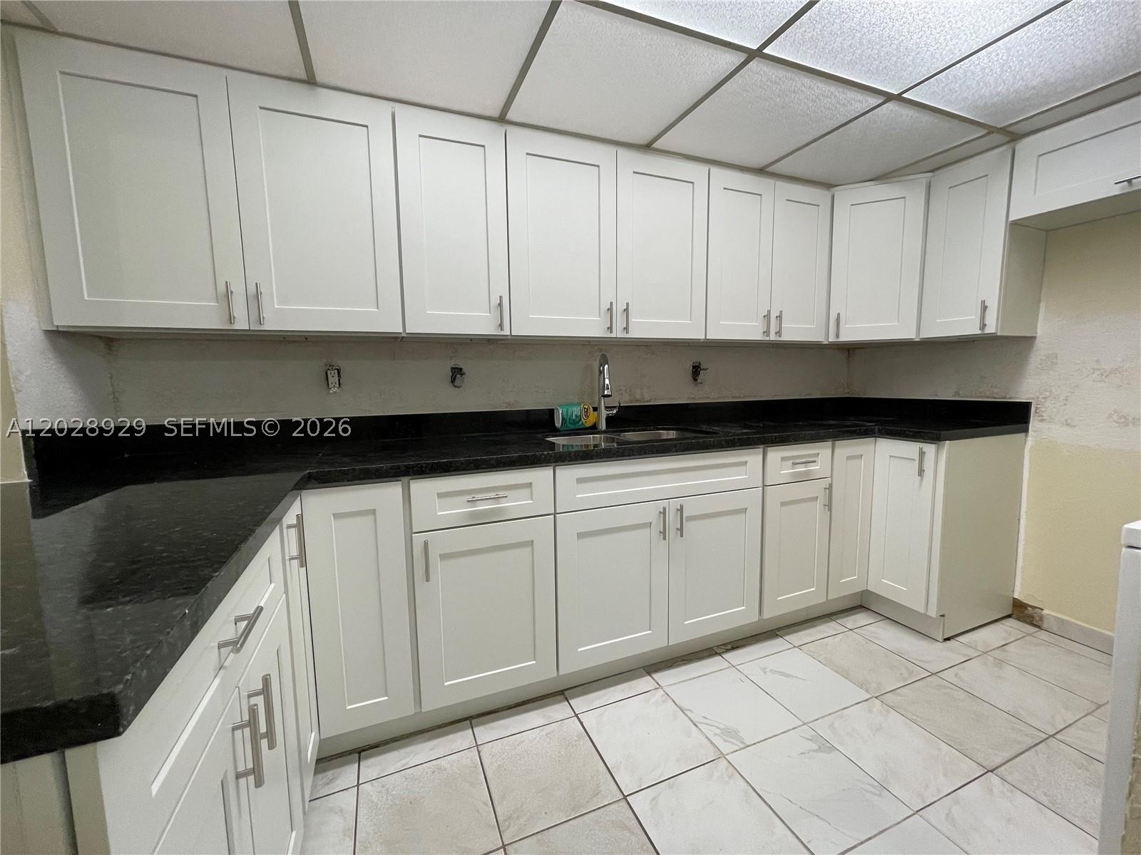 SAMARI LAKE EAST CONDO - Residential Lease