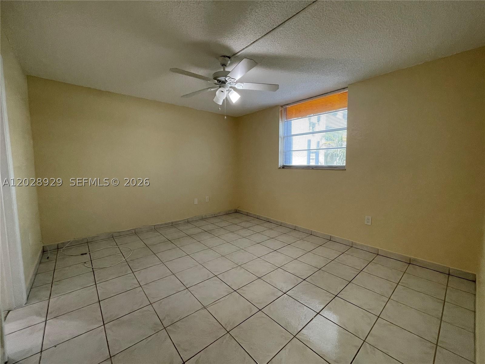 SAMARI LAKE EAST CONDO - Residential Lease