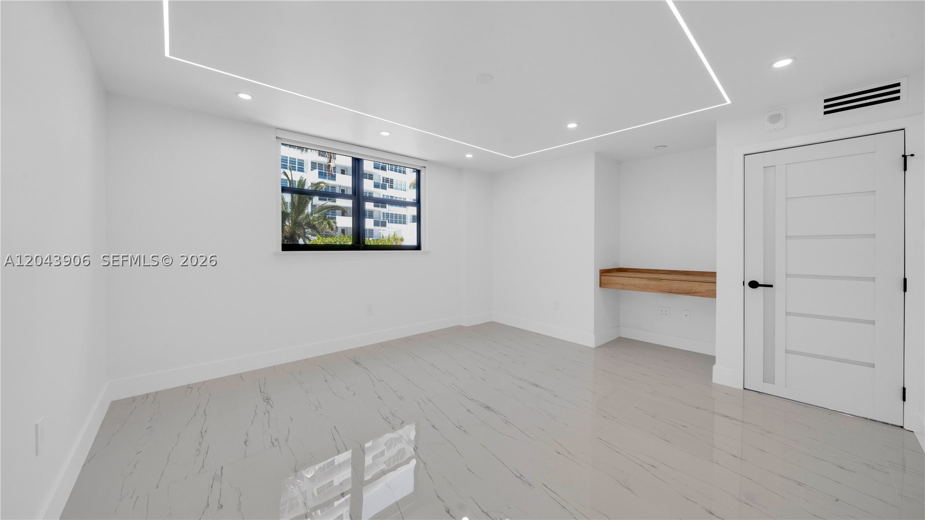 THE GEORGIAN CONDO - Residential