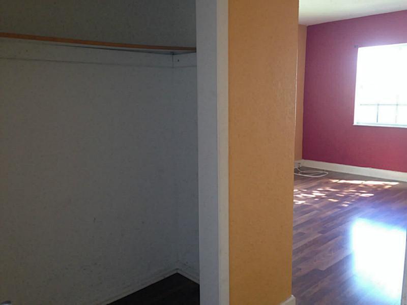 SOUTHERN STAR CONDO - Residential Lease