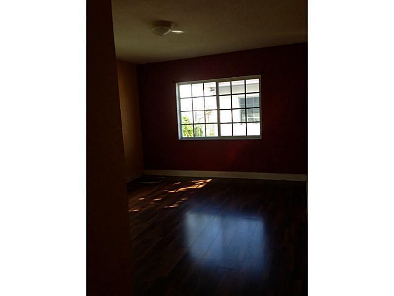 SOUTHERN STAR CONDO - Residential Lease