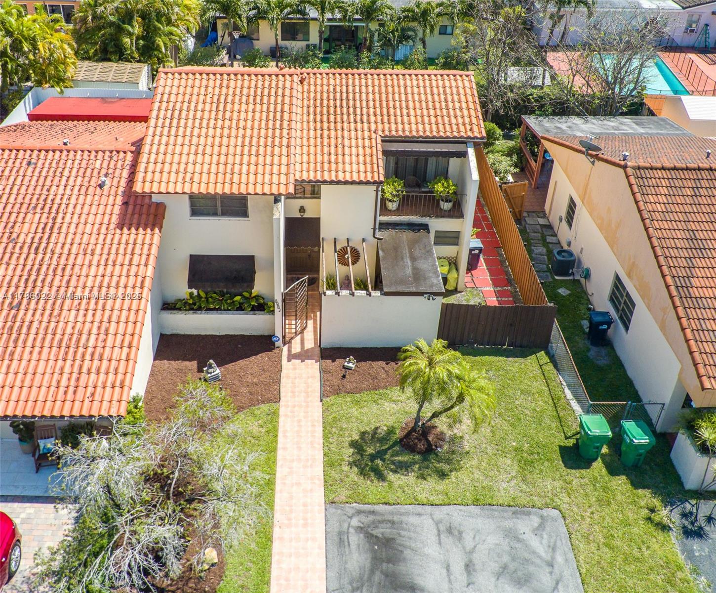 WESTGATE GDNS - Residential
