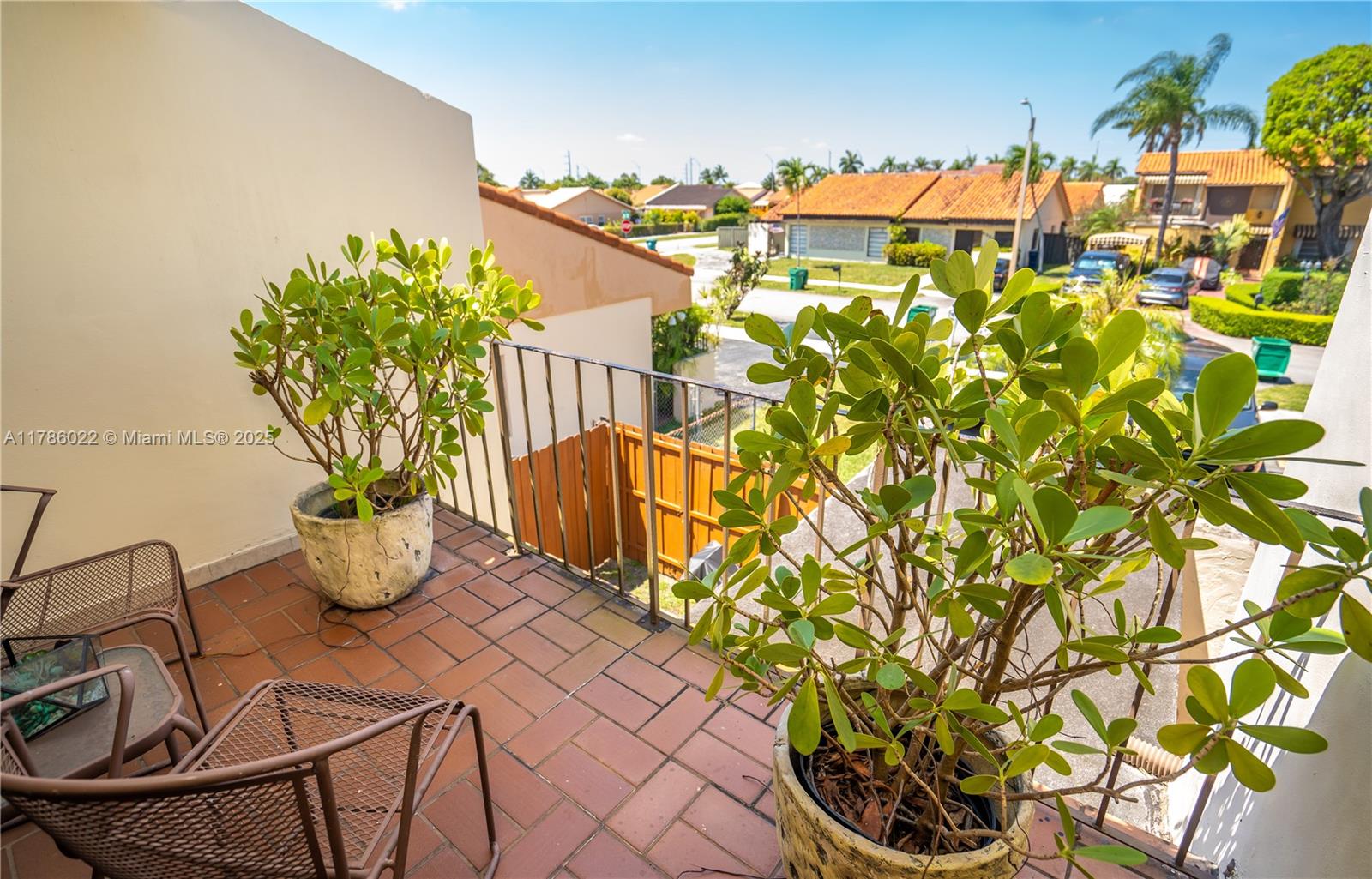 WESTGATE GDNS - Residential