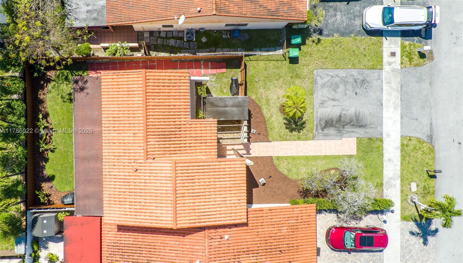 WESTGATE GDNS - Residential