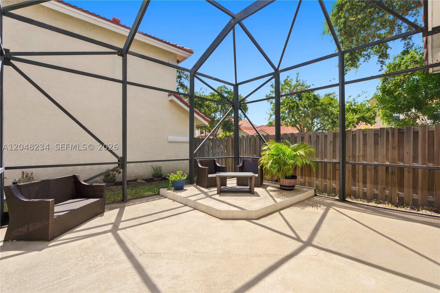 HOLIDAY SPRINGS EAST - Residential
