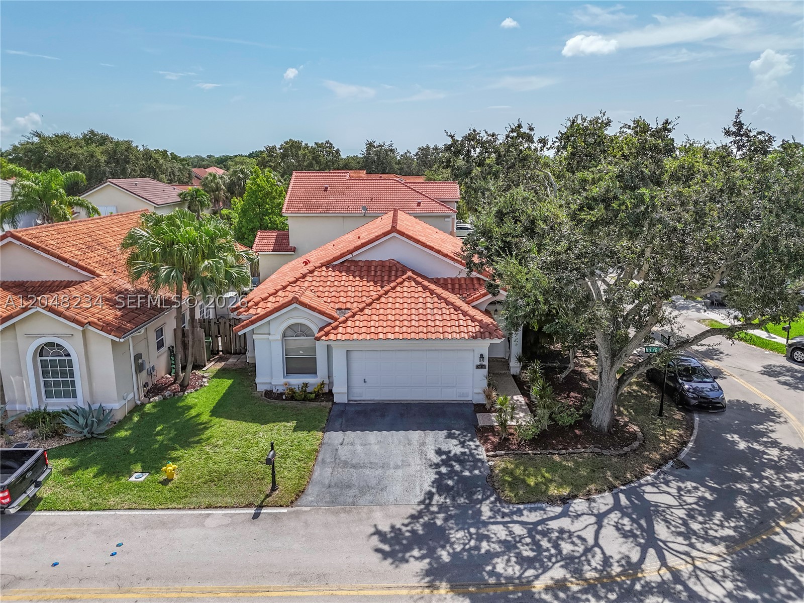 HOLIDAY SPRINGS EAST - Residential