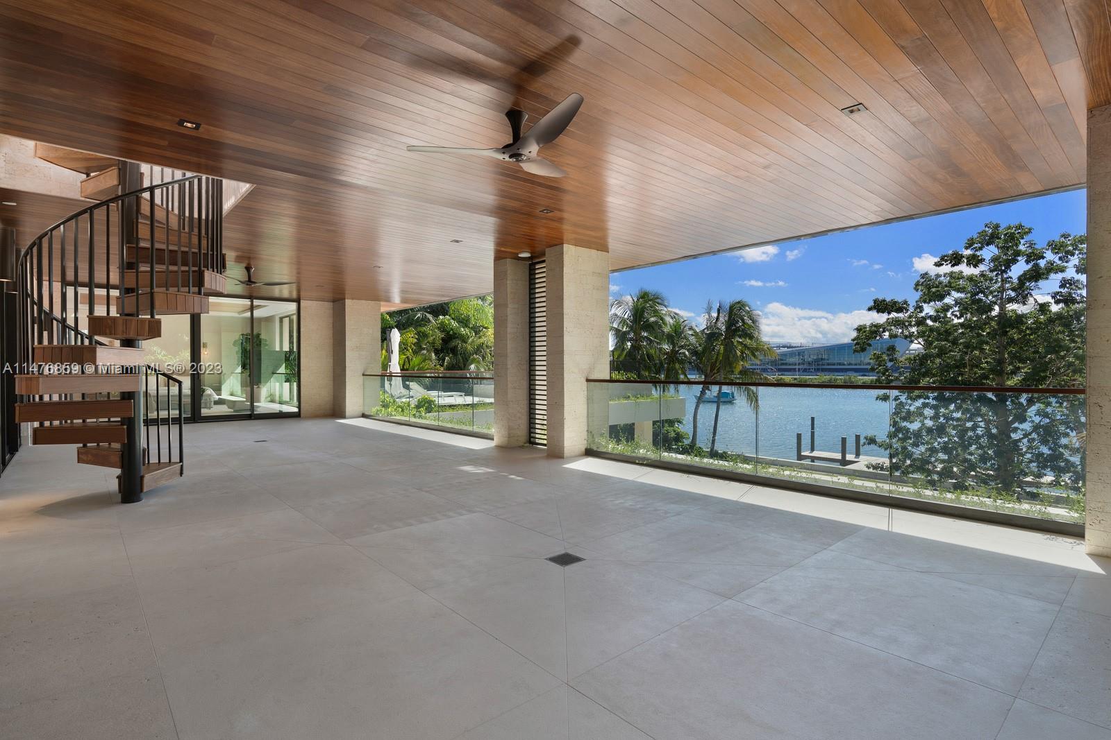 PALM ISLAND - Residential