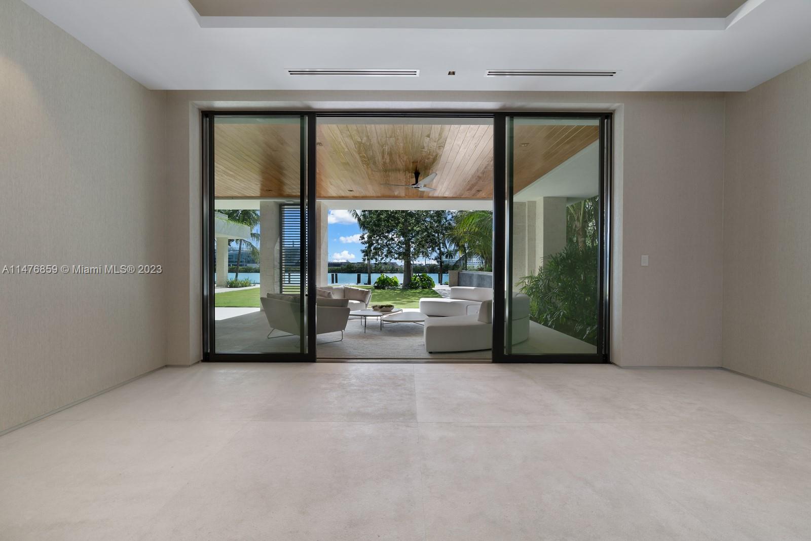 PALM ISLAND - Residential