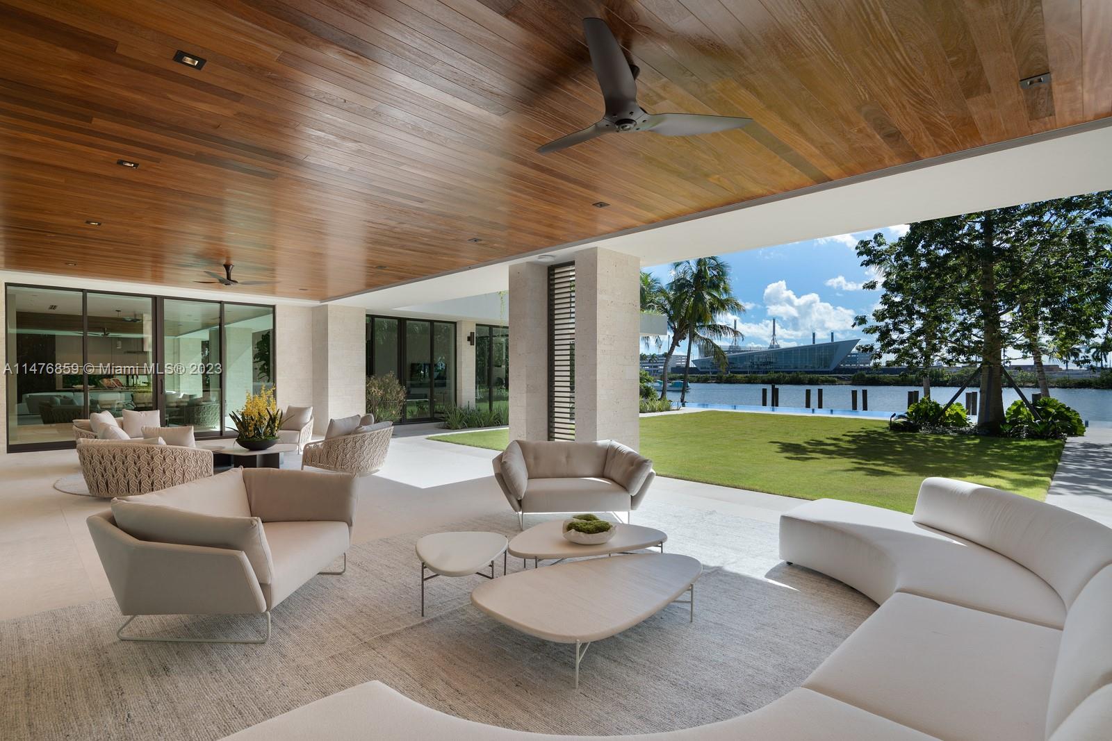 PALM ISLAND - Residential