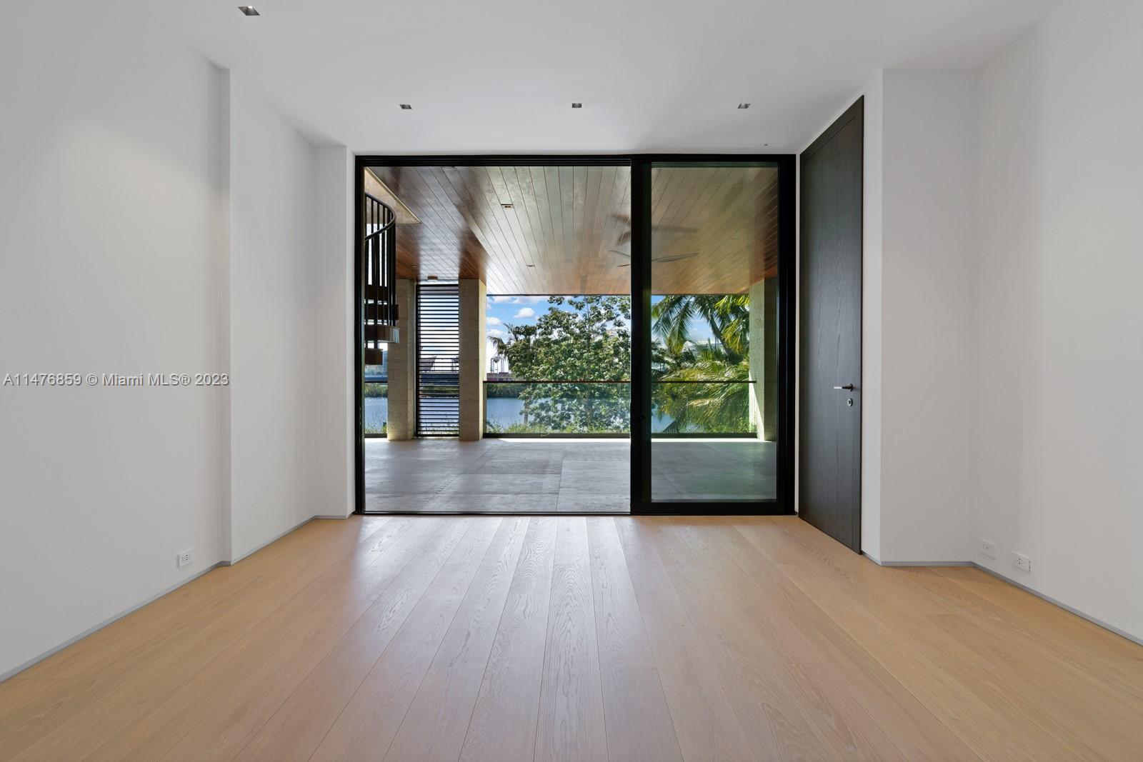 PALM ISLAND - Residential