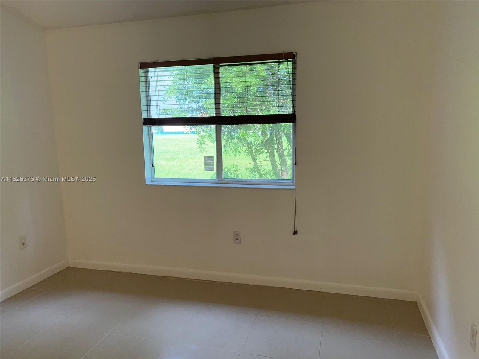 MONTEREY AT MALIBU BAY CO - Residential Lease