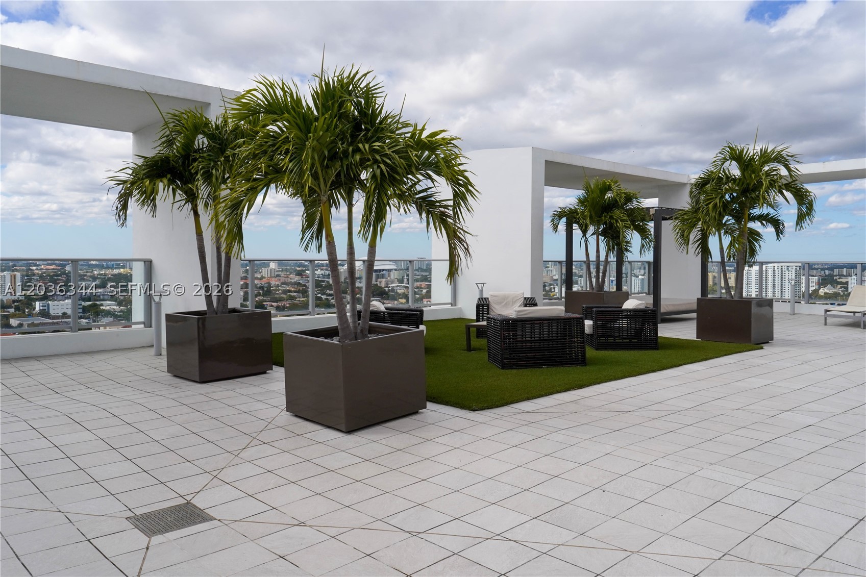 BRICKELL TEN CONDO - Residential Lease