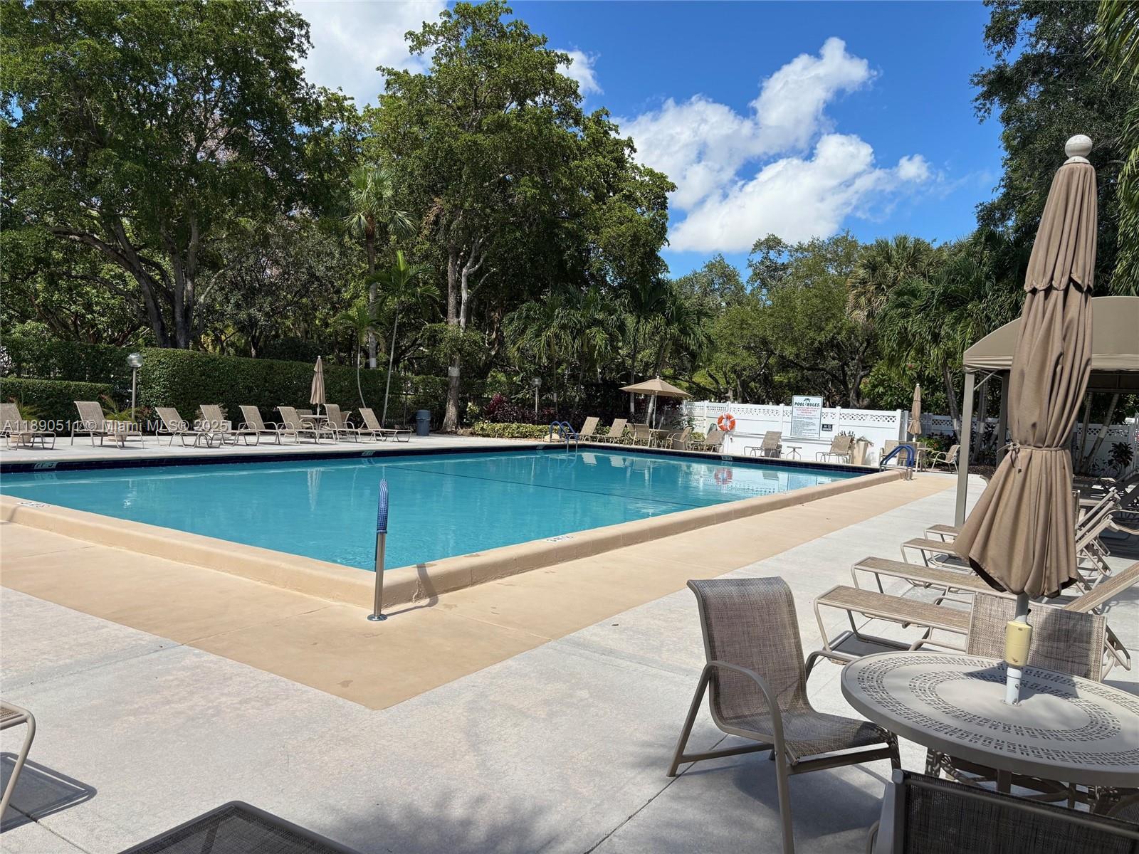 NO 114 PALM-AIRE COUNTRY - Residential Lease