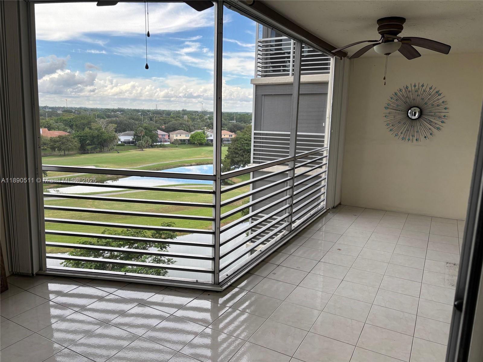 NO 114 PALM-AIRE COUNTRY - Residential Lease