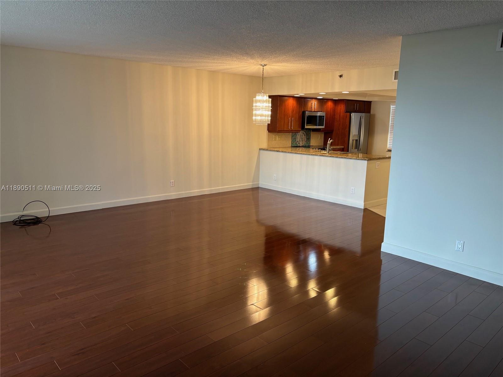 NO 114 PALM-AIRE COUNTRY - Residential Lease