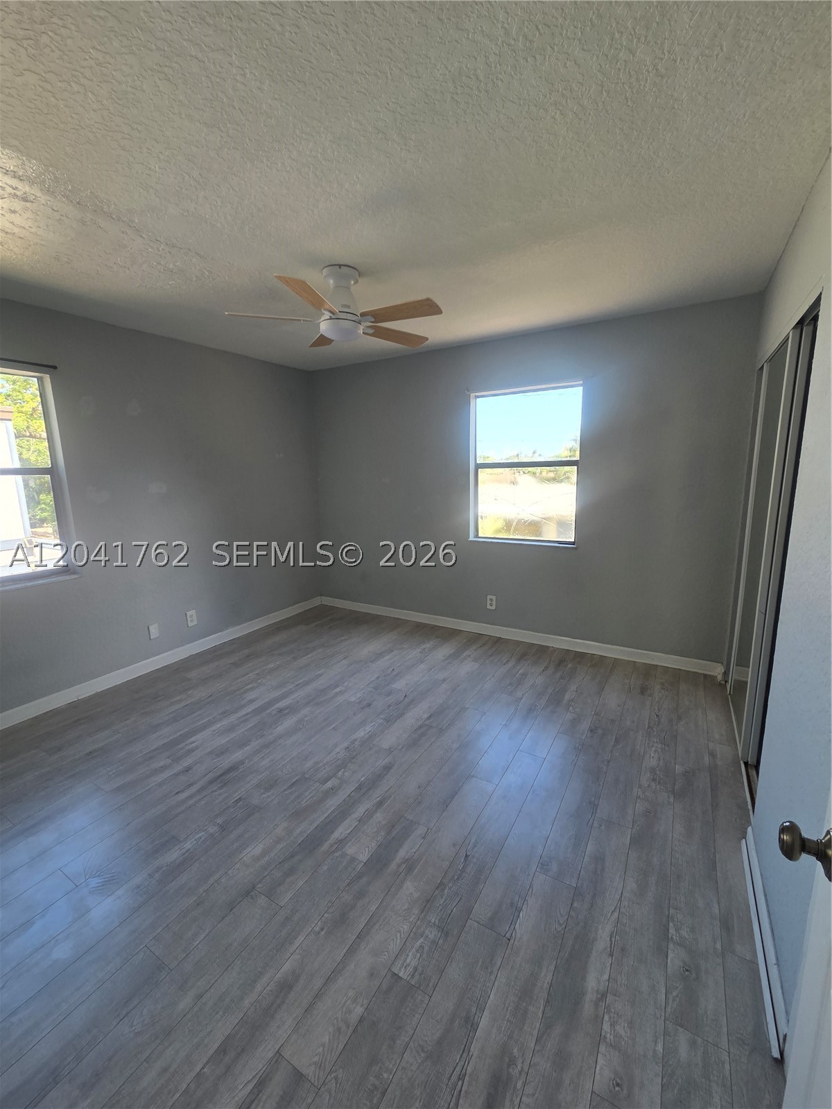 CORAL MANOR APARTMENT SIT - Residential Lease