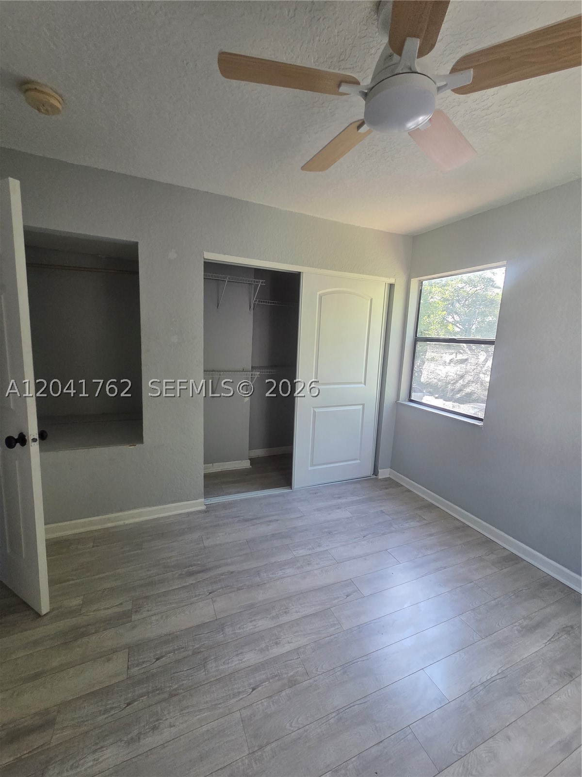 CORAL MANOR APARTMENT SIT - Residential Lease