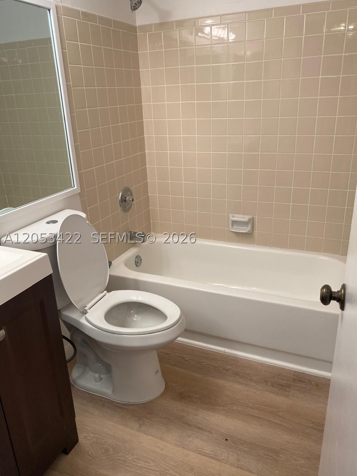 WELLEBY SHORES CONDOMINIU - Residential