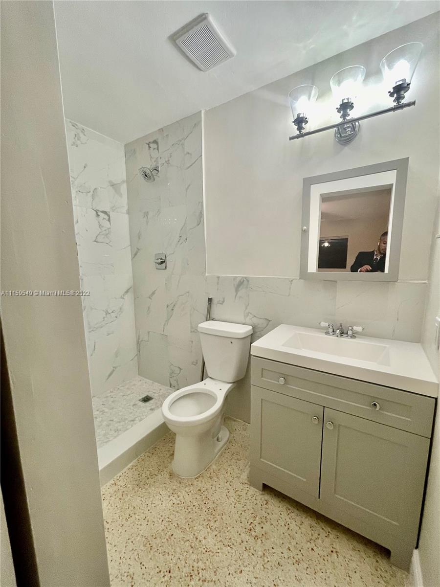 CORAL PARK ESTATES SEC 1 - Residential Lease