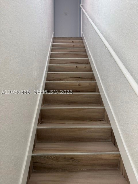 PARADISE ONE - Residential