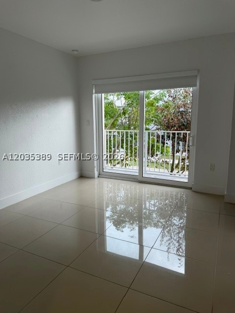PARADISE ONE - Residential