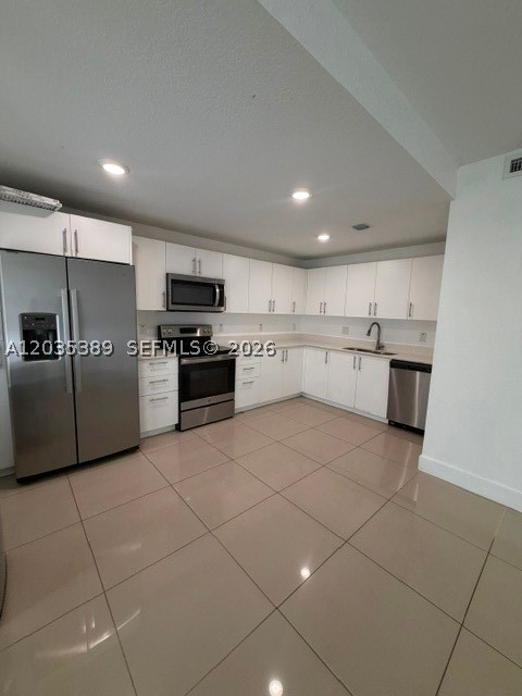 PARADISE ONE - Residential
